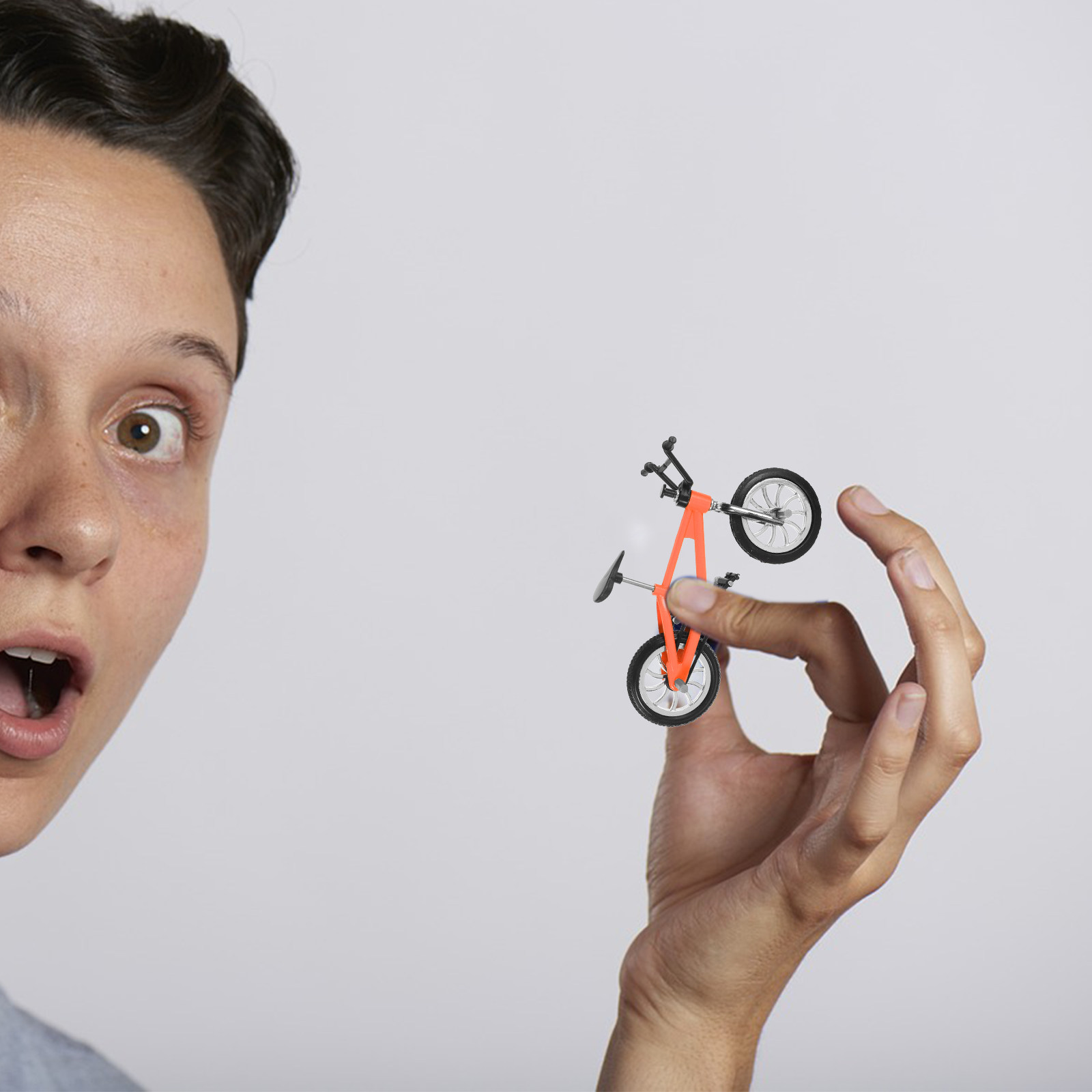 4 قطع من الدراجات الجبلية المص - مراجعة Mountain Biking Game وسعره